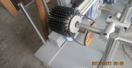【廠家直銷】包覆機(jī)除塵毛刷圖片_高清圖_細(xì)節(jié)圖-聯(lián)達(dá)機(jī)械(浙江) -